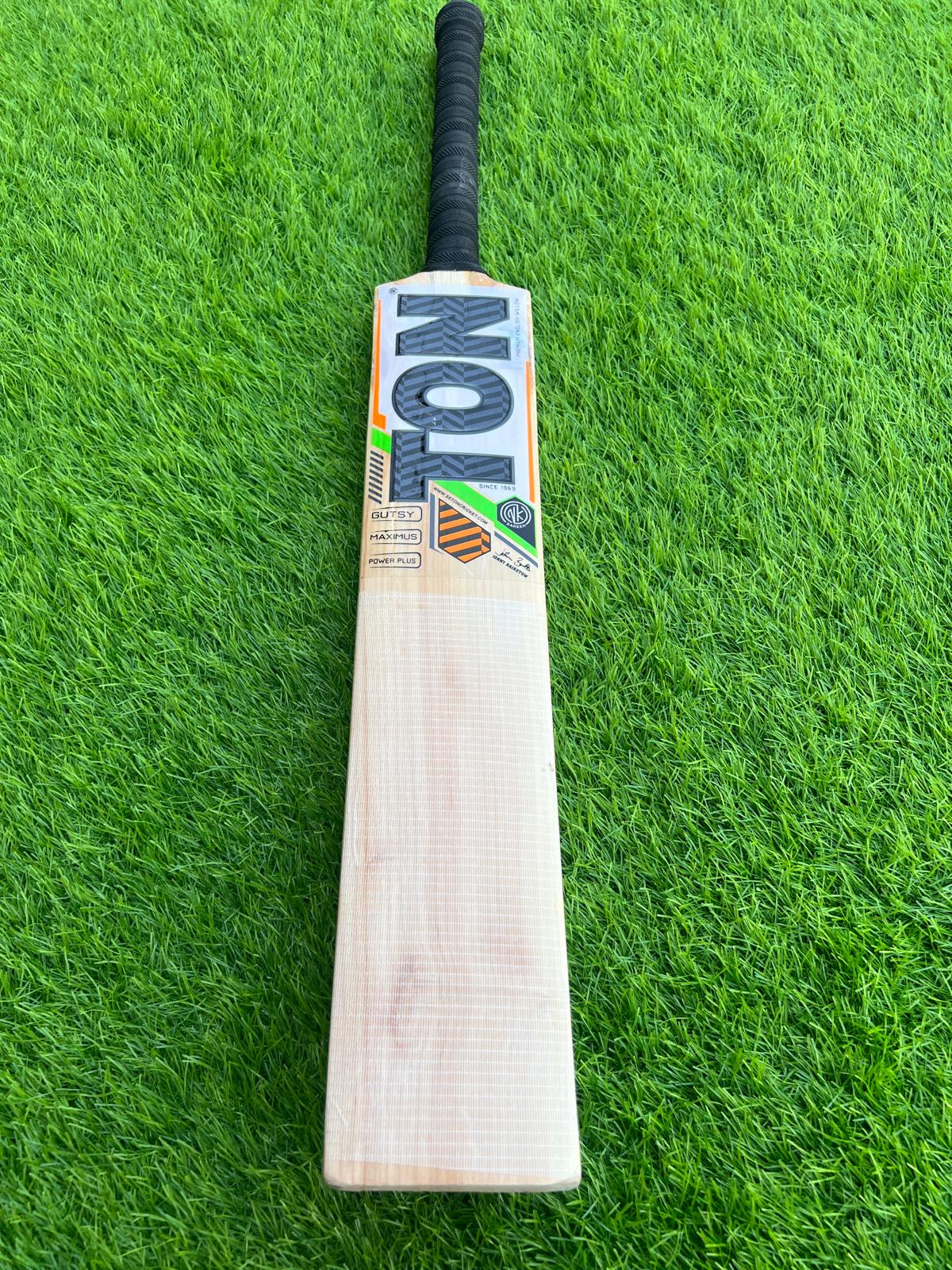 4183-TON English Willow Cricket Bat – Crafted for Champions