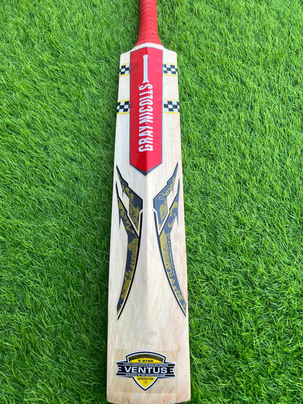 4175-Gray Nicolls English Willow Cricket Bat – Elite Grade for Serious Players