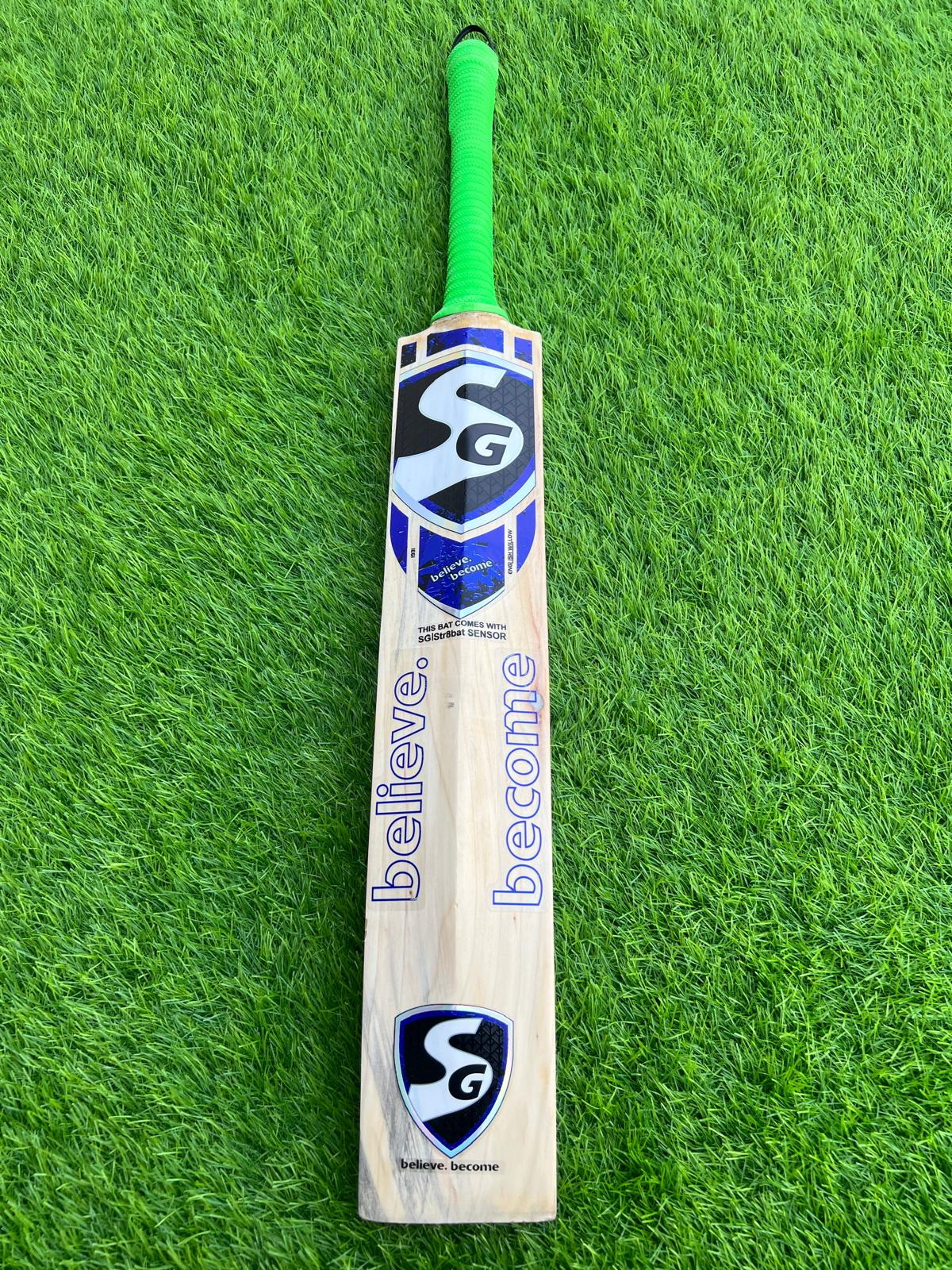 4174-SG English Willow Cricket Bat – Precision & Power