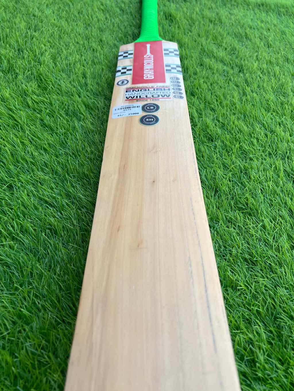 4175-Gray Nicolls English Willow Cricket Bat – Elite Grade for Serious Players