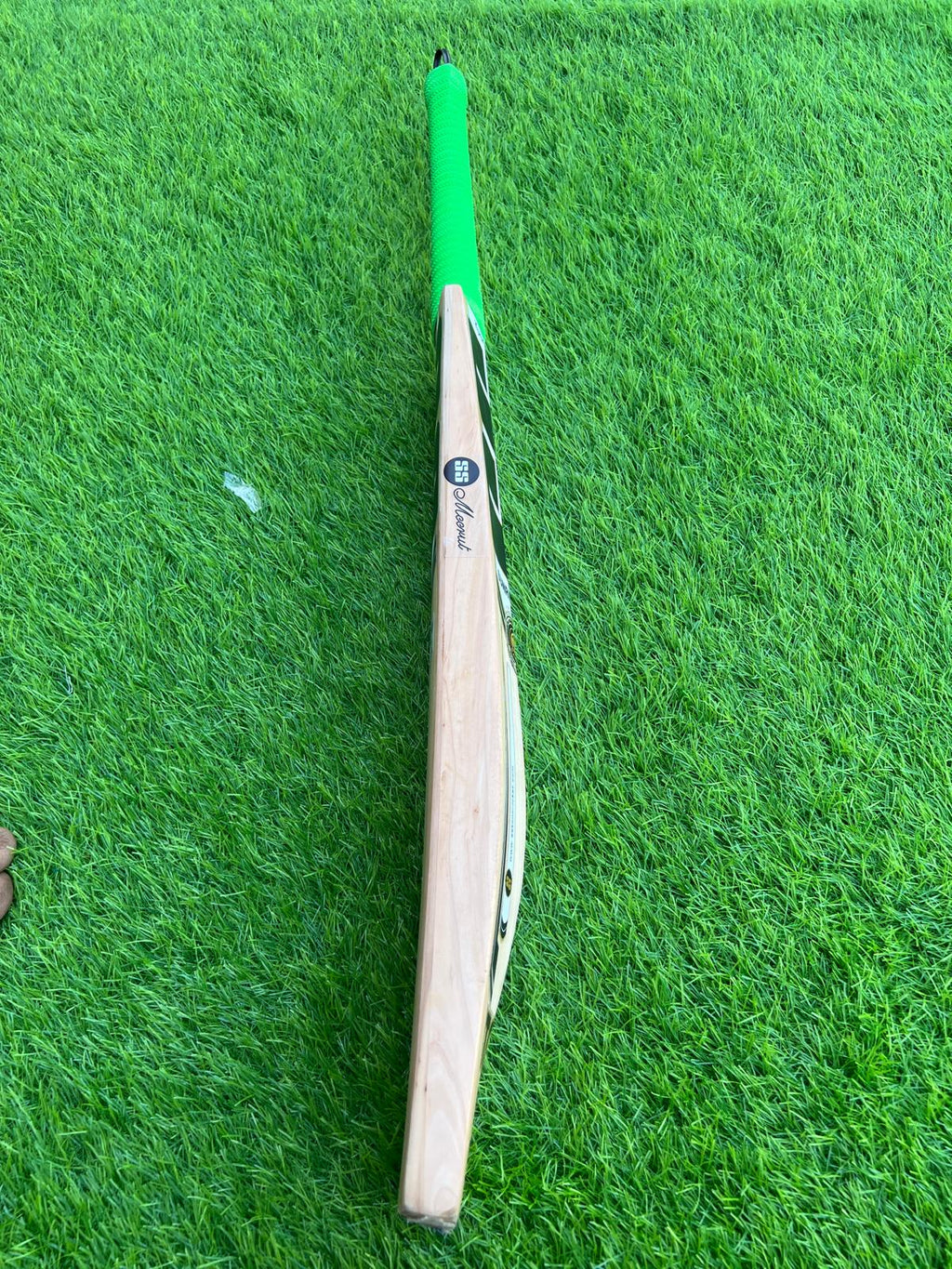 4181-SS English Willow Cricket Bat – Performance You Can Trust