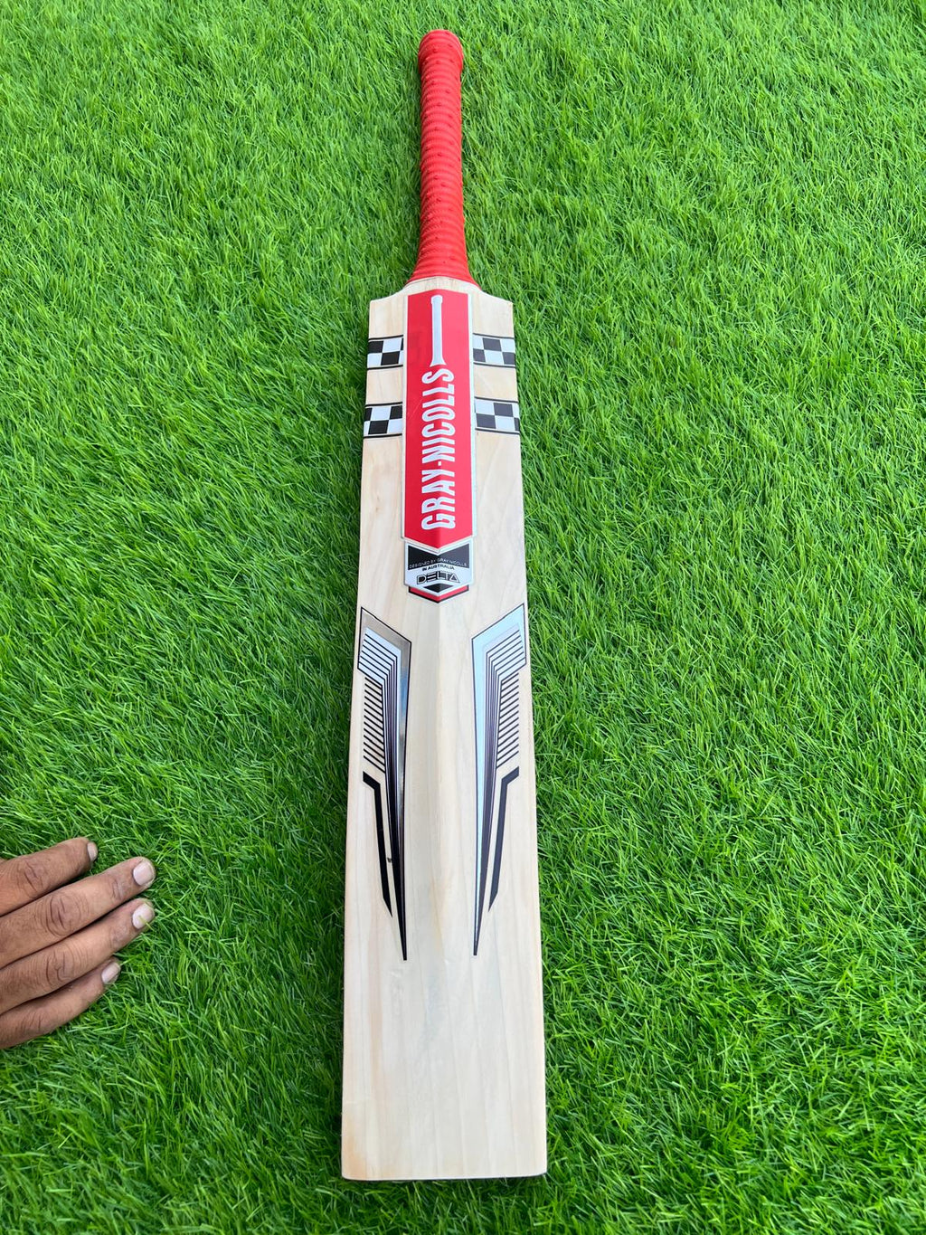 4175-Gray Nicolls English Willow Cricket Bat – Elite Grade for Serious Players