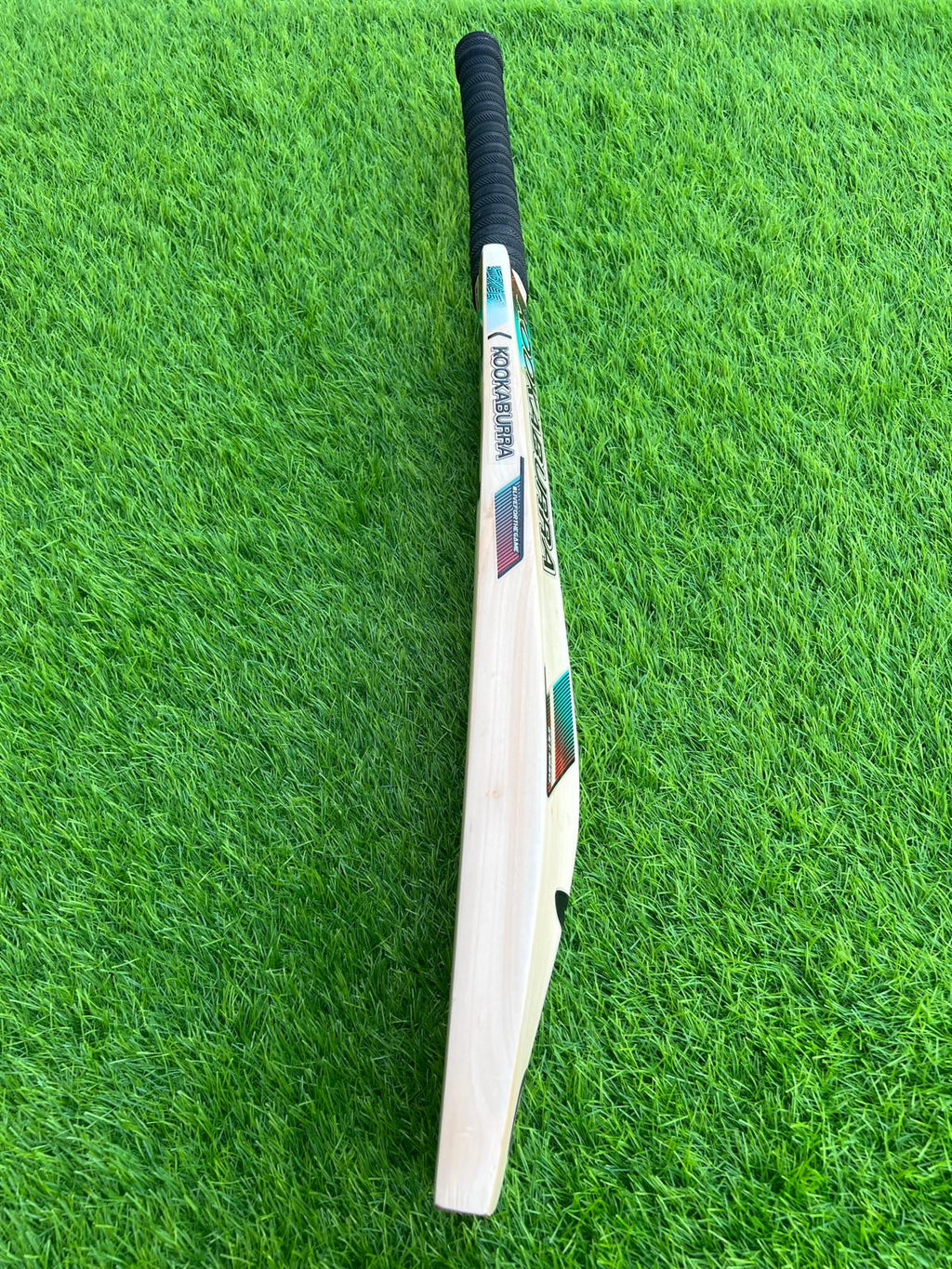 4170-Kookaburra English Willow Cricket Bat – Elite Grade