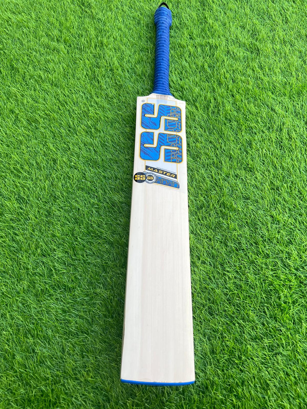 4238-SS Kashmiri Willow Cricket Bats | Strong & Reliable Hardball Bats for Every Player