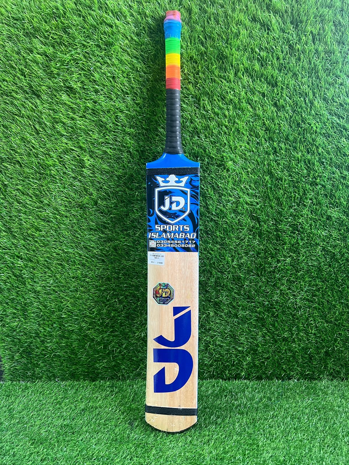 4001-JD A+ Tennis Bat – High-Performance for Precision and Power