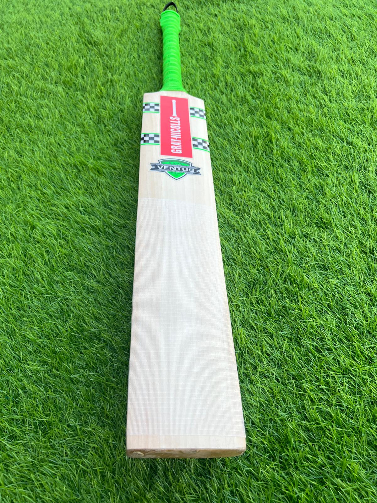 4237-Gray Nicolls English Willow Cricket Bat – Classic Design, Modern Power