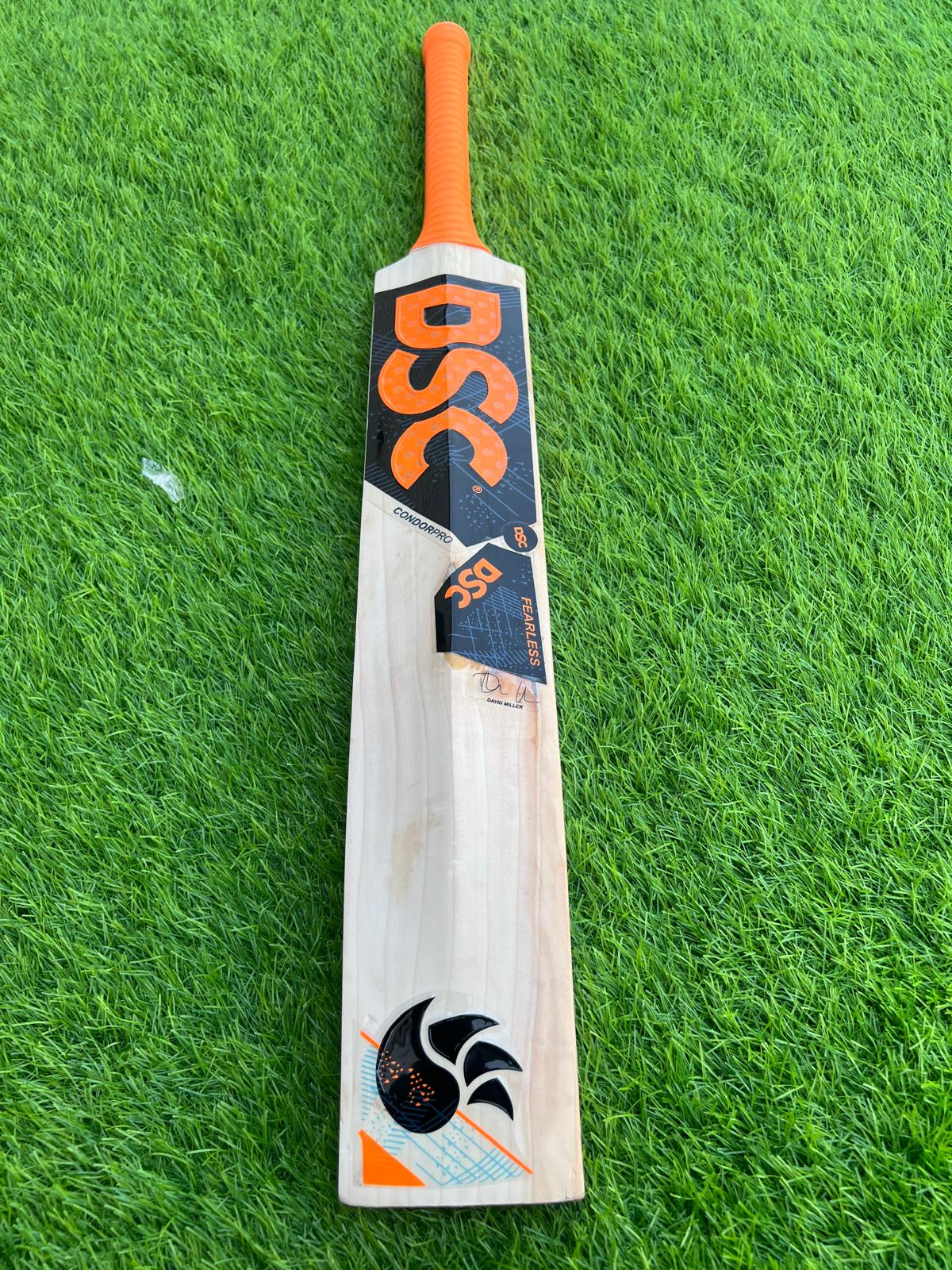 4180-DSC English Willow Cricket Bat – Built for Power & Precision
