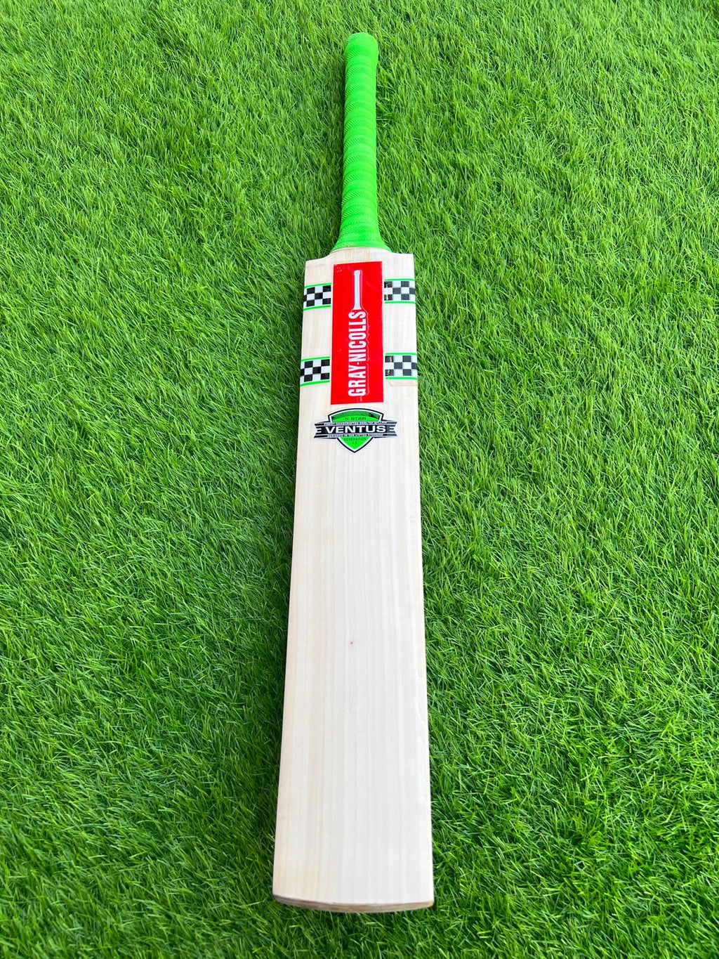 4179-Gray Nicolls English Willow Cricket Bat – Classic Performance