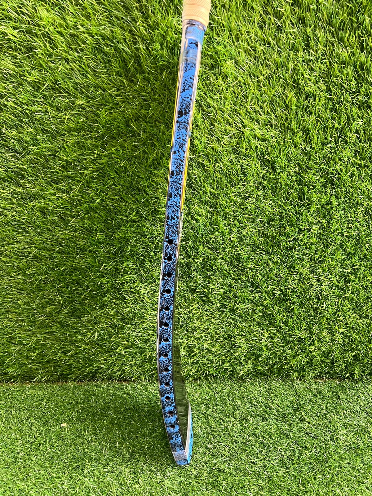 4060-AR Tiger Edition Tennis Bat – Fierce Power & Precision Control