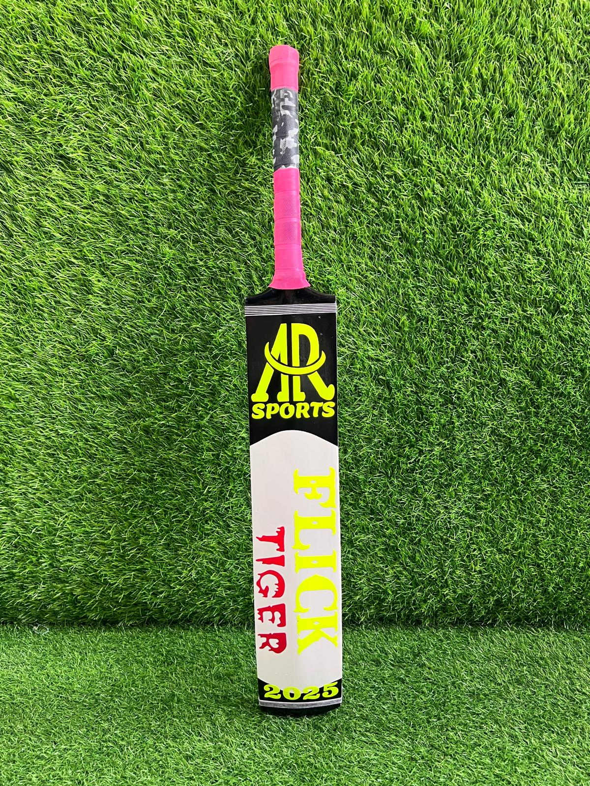 4052-AR Flick Tiger Tennis Bat – Agile Power & Precise Control