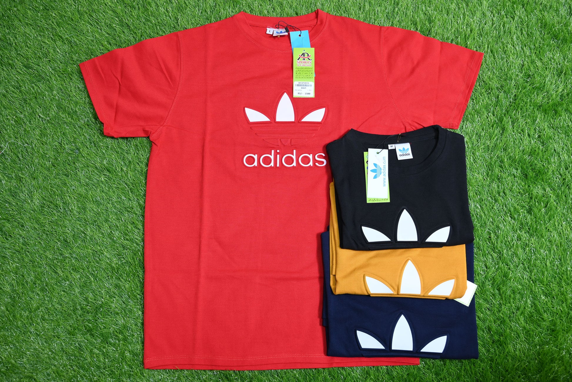 1065-Stay Cool & Classic: Men’s Organic Cotton Jersey Button-Up Shirt