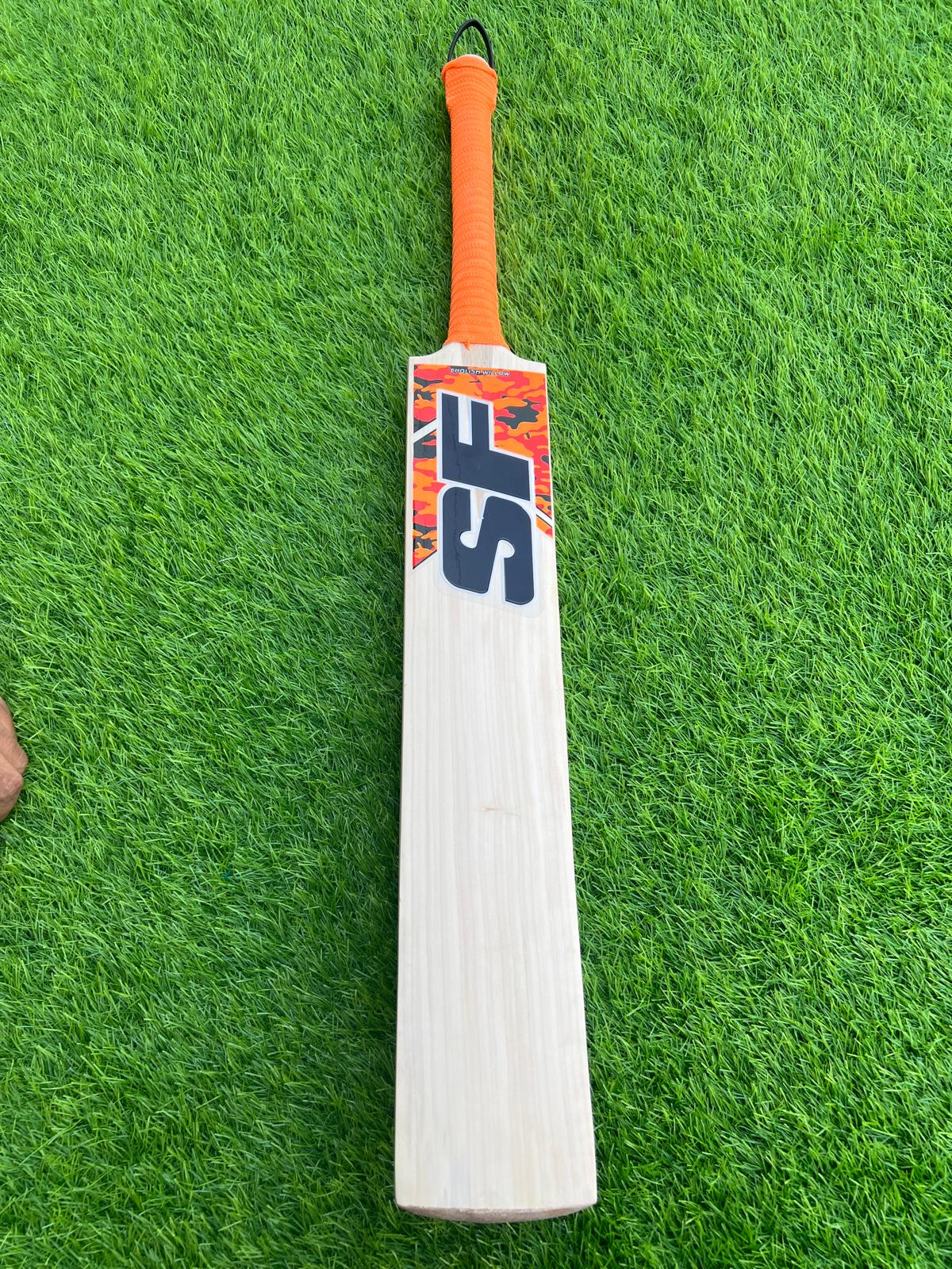 4199-SF English Willow Premium Hardball Cricket Bats | Durable & High-Performance Wooden Bats