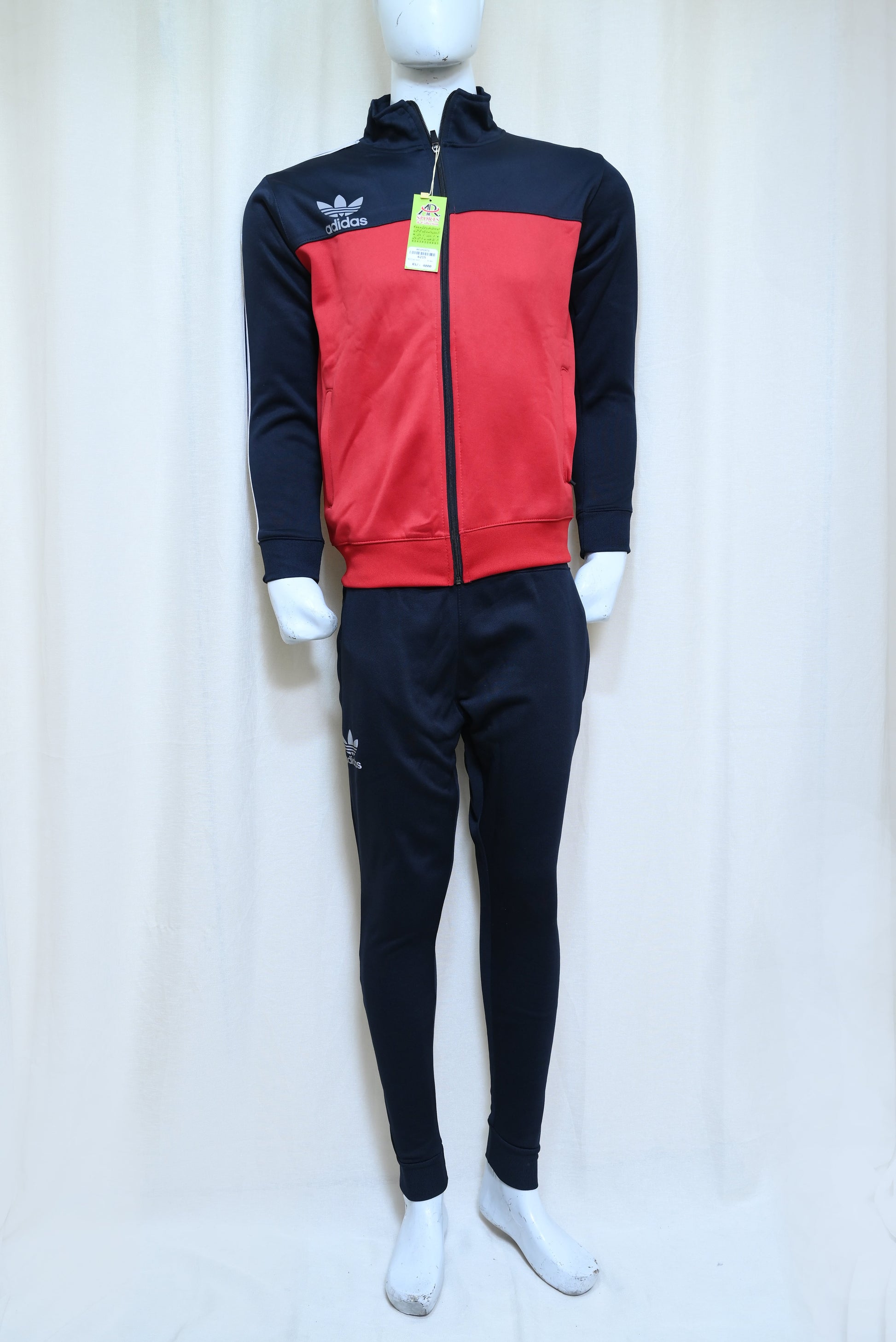 6215-Men’s Adidas Micro Fleece Tracksuit with Zipper – Comfortable & Stylish Sportswear