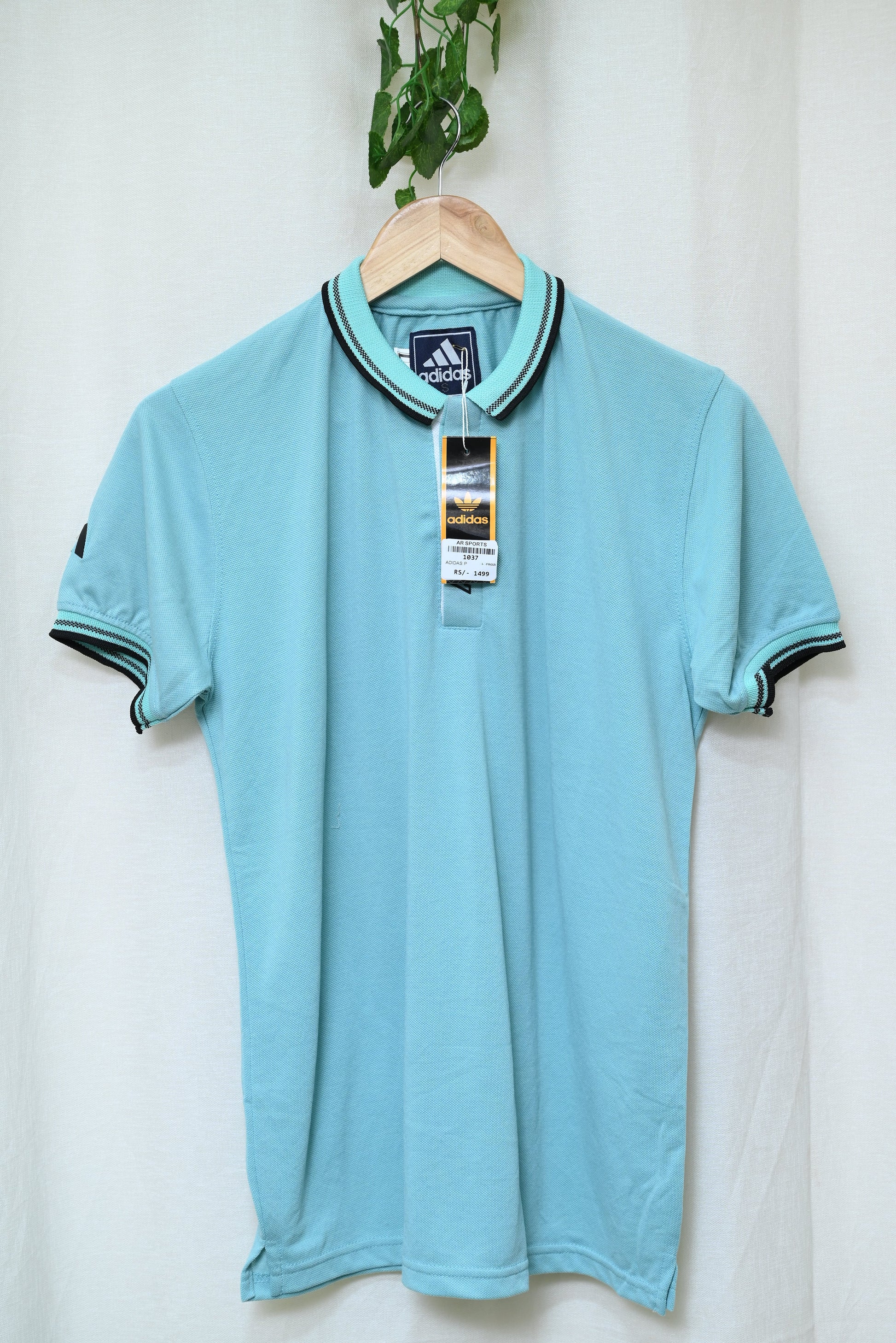 1037-Timeless Half Sleeve Shirt for Men – Crafted from Premium Cotton