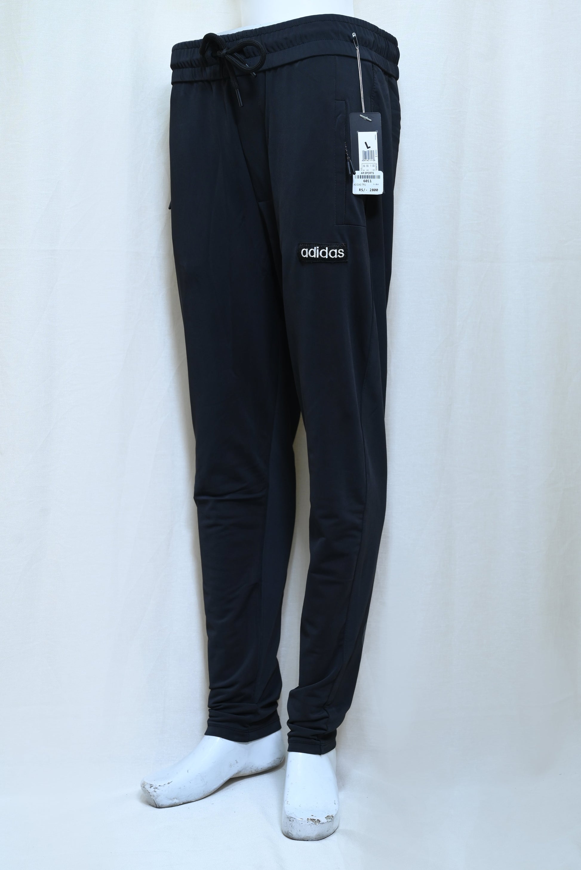 6011-Adidas Men’s Performance Trousers – Lightweight, Breathable & Athletic Fit Bottoms