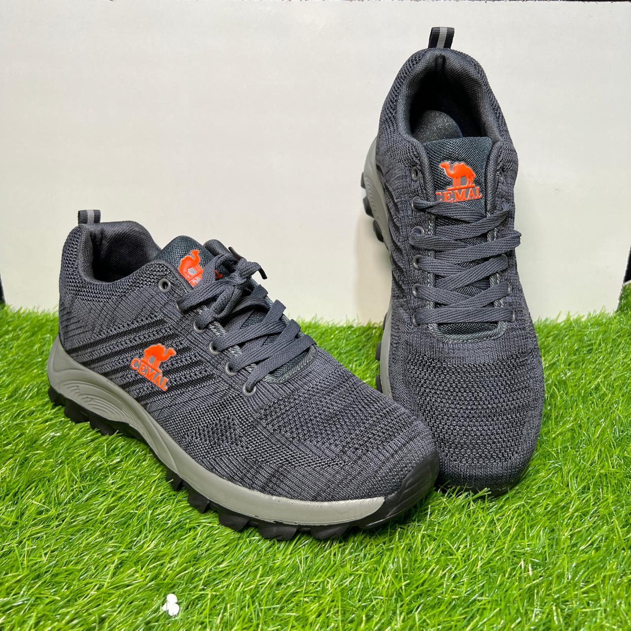 2304-Big Size Casual Sneakers for City Walks – Ergonomic, Lightweight & Anti-Slip Sole