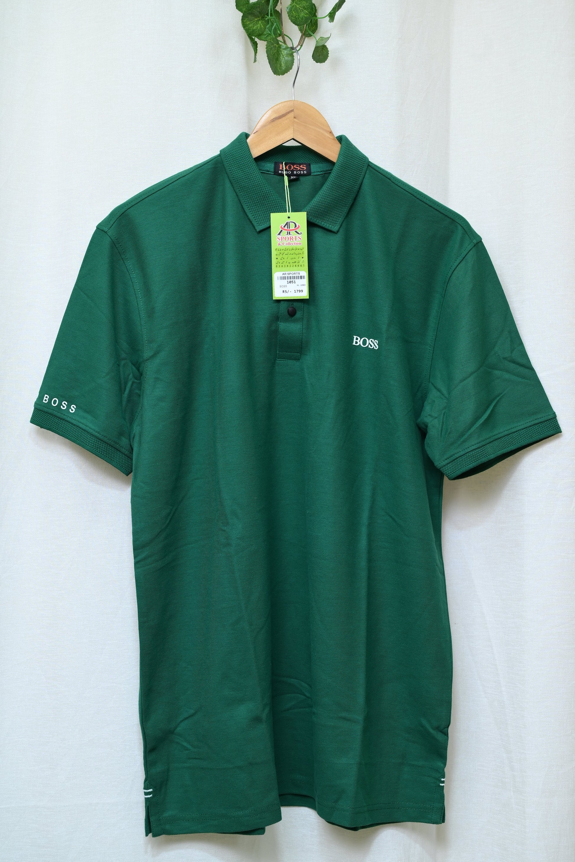 1051-Men’s Custom Fit Cotton Shirt – Rib Collar, Half Sleeves, Button-Up