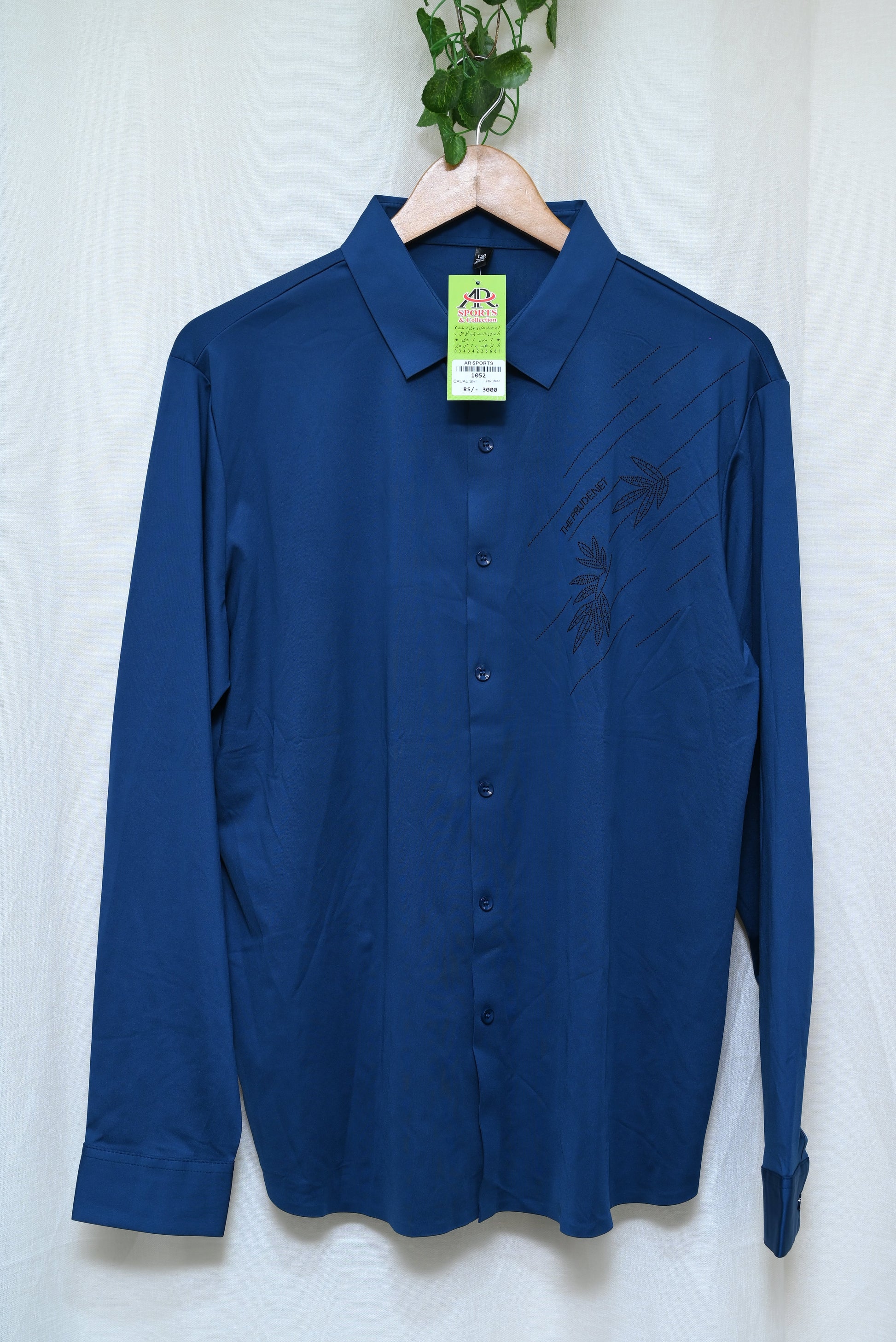 1052-Men’s Casual Smart Fit Shirt – Comfortable Stretch with Classic Look