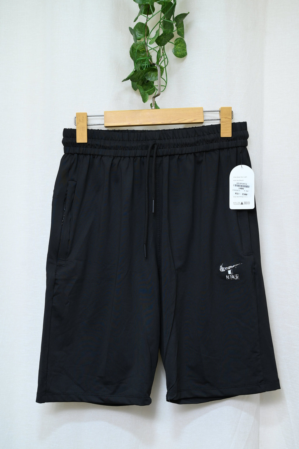 1406-Breathable Stretch Shorts for Men – Smart Fit Casual Essential