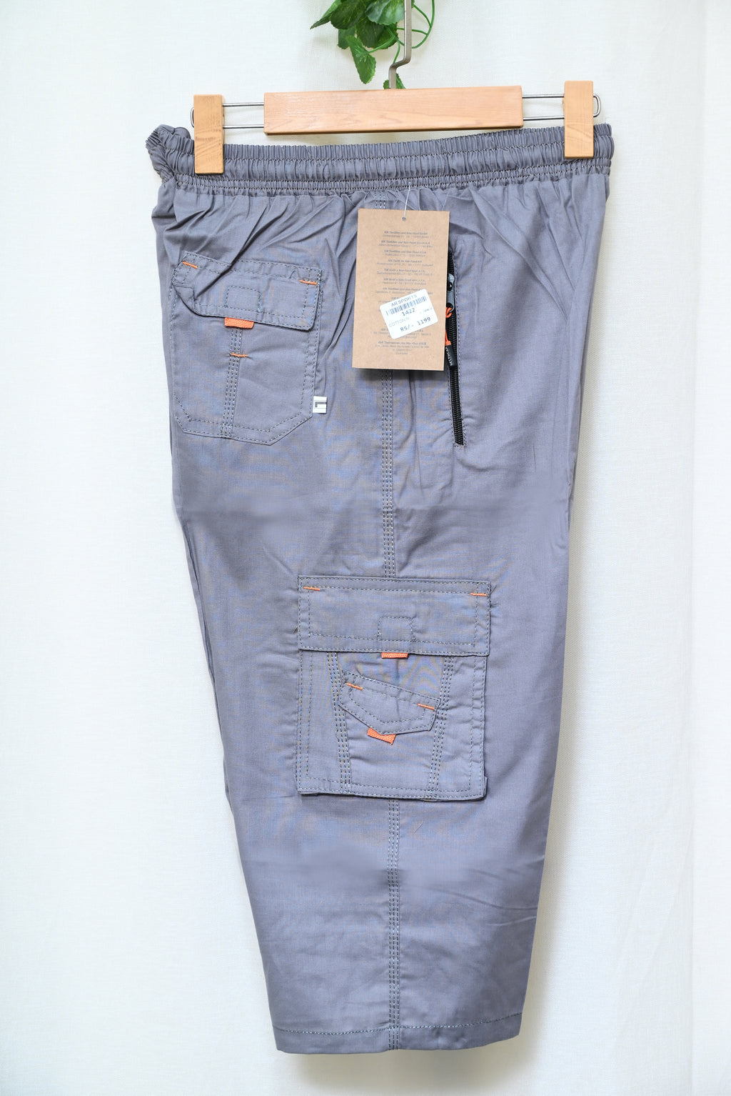 1422-Men’s Long Cargo Nikker – 6-Pocket Summer Shorts in China Cotton