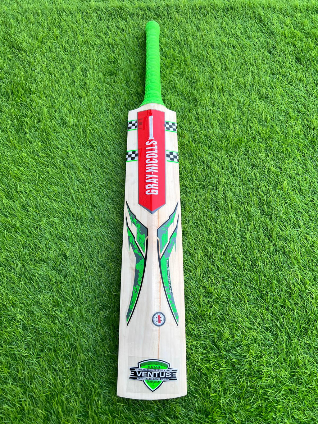 4179-Gray Nicolls English Willow Cricket Bat – Classic Performance