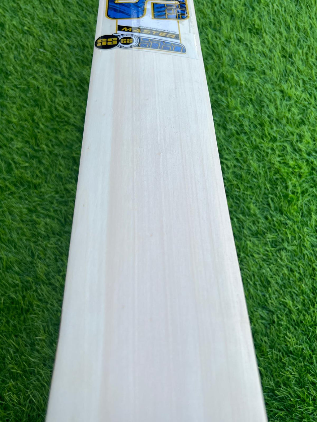 4238-SS Kashmiri Willow Cricket Bats | Strong & Reliable Hardball Bats for Every Player