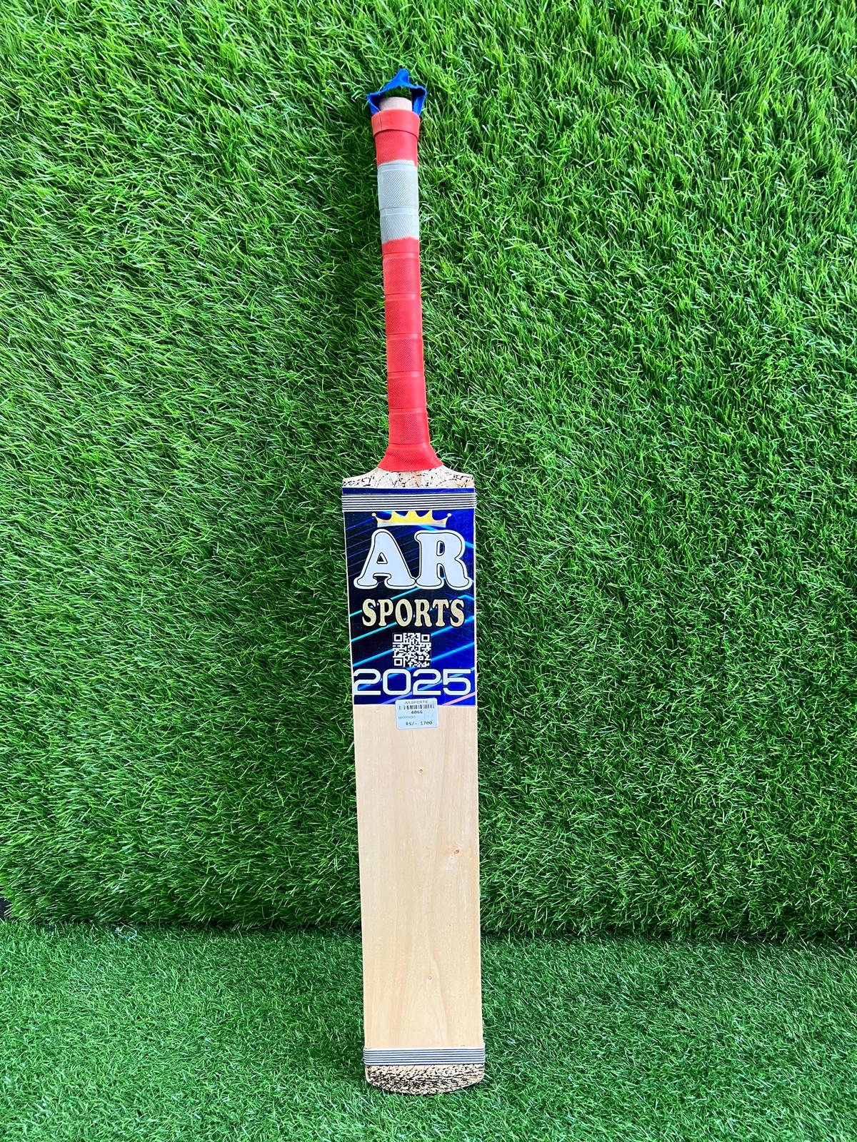 4066-Markhoor Tennis Bat – Strength & Precision for Competitive Play