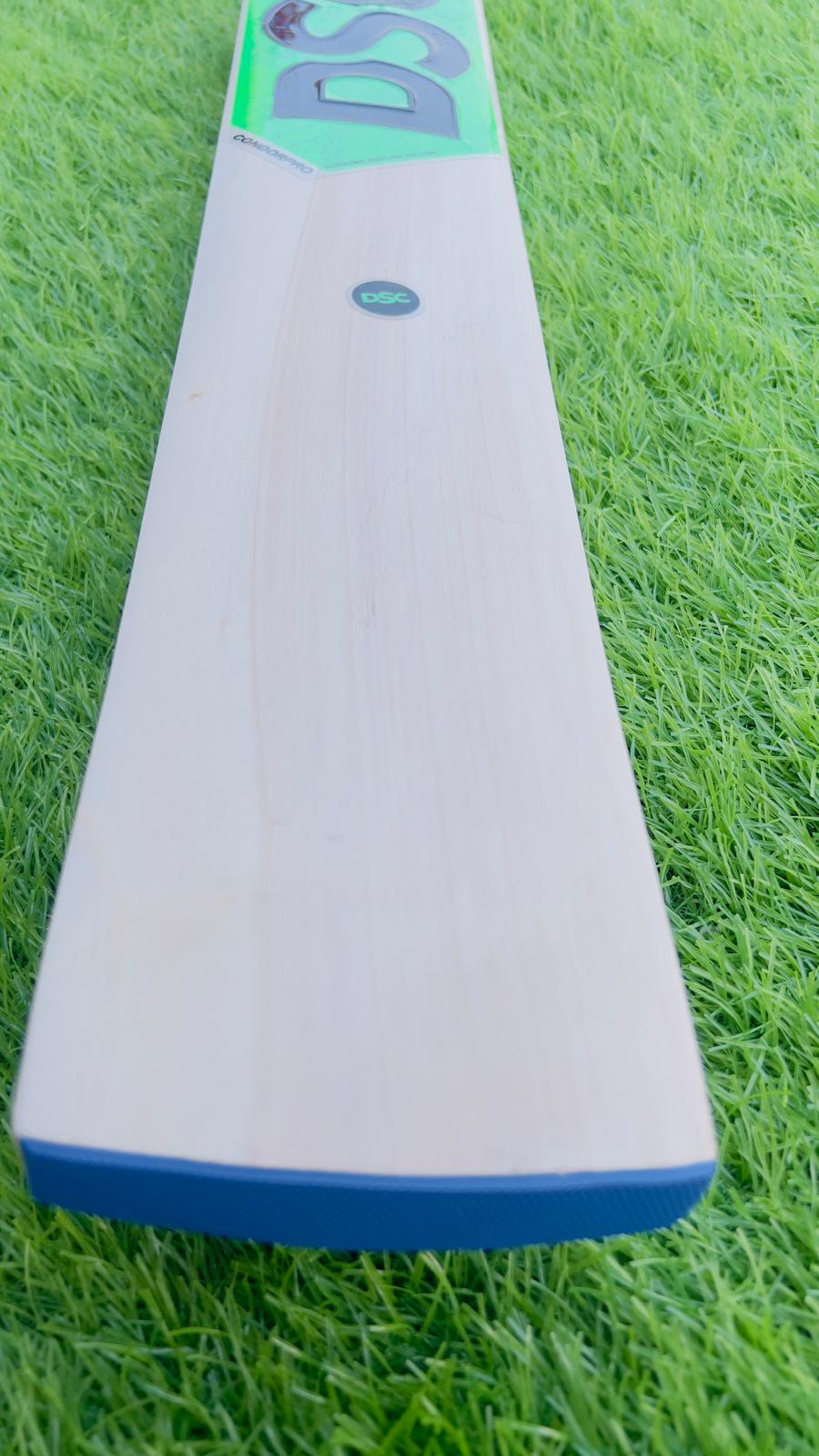 4250-DSC Kashmiri Willow Cricket Bat – Smooth Swing, Solid Build for Everyday Cricket