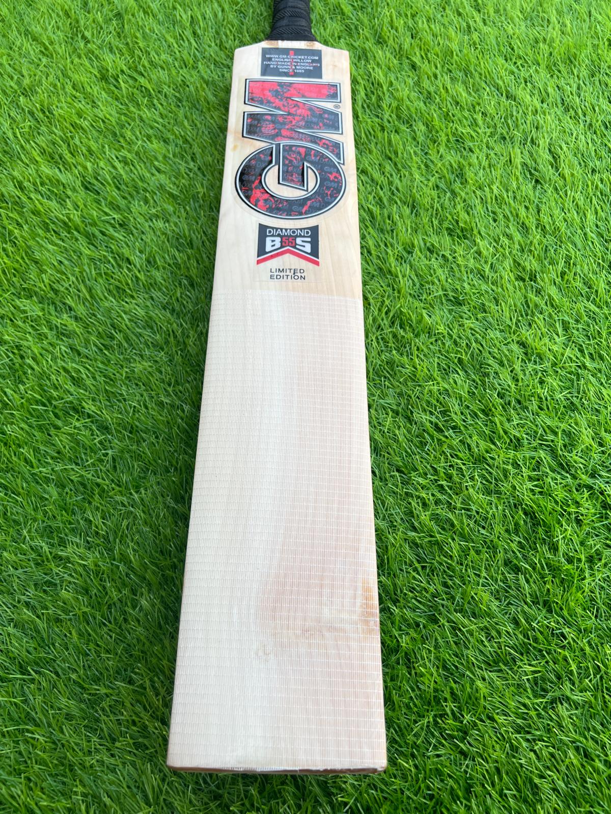 4197-GM English Willow Premium Hardball Cricket Bats | Durable & High-Performance Wooden Bats