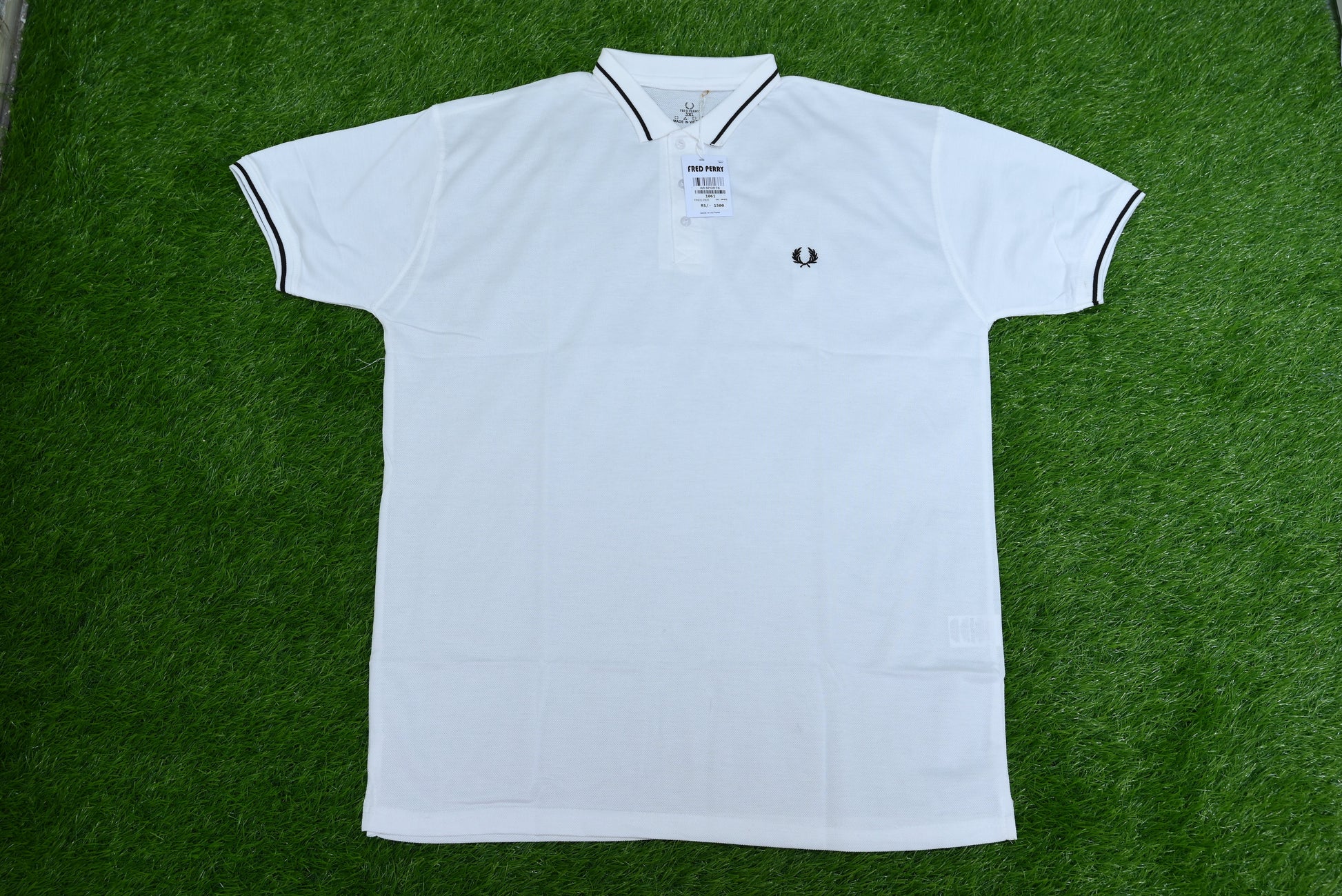 1061-Casual Meets Clean: Men’s Organic Cotton Half Sleeve Shirt