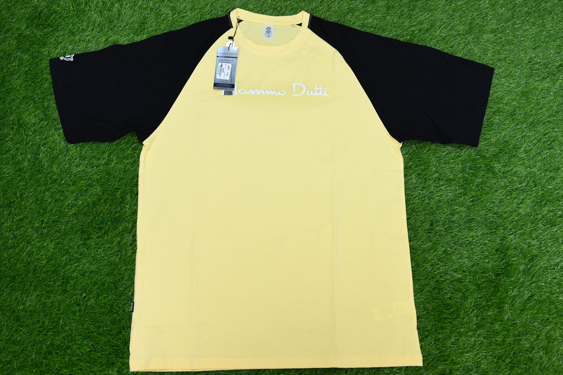 1034-Round Neck Half Sleeve Shirt for Men – Premium Cotton Comfort