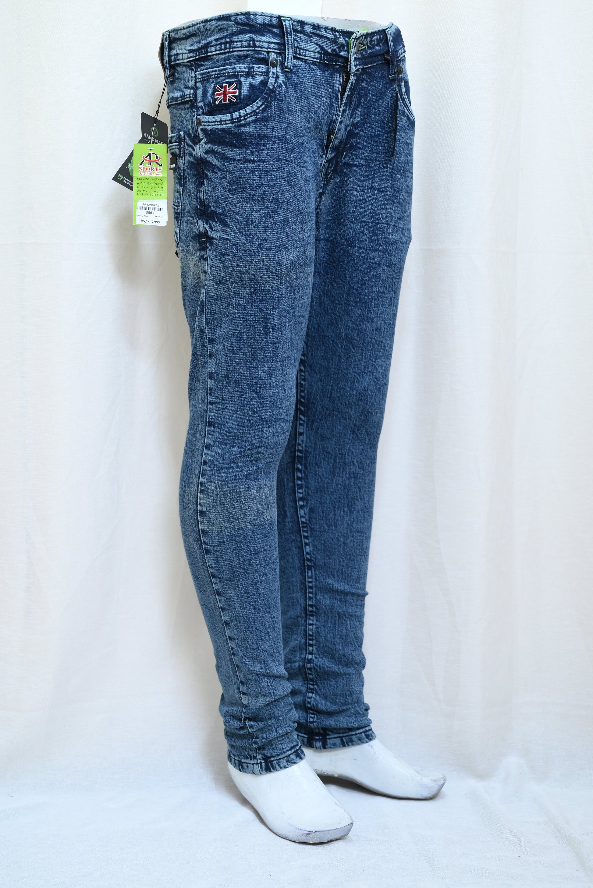 3007-Stylish Men’s Tailored Slim Fit Jeans – Zip Fly & Belt Loops