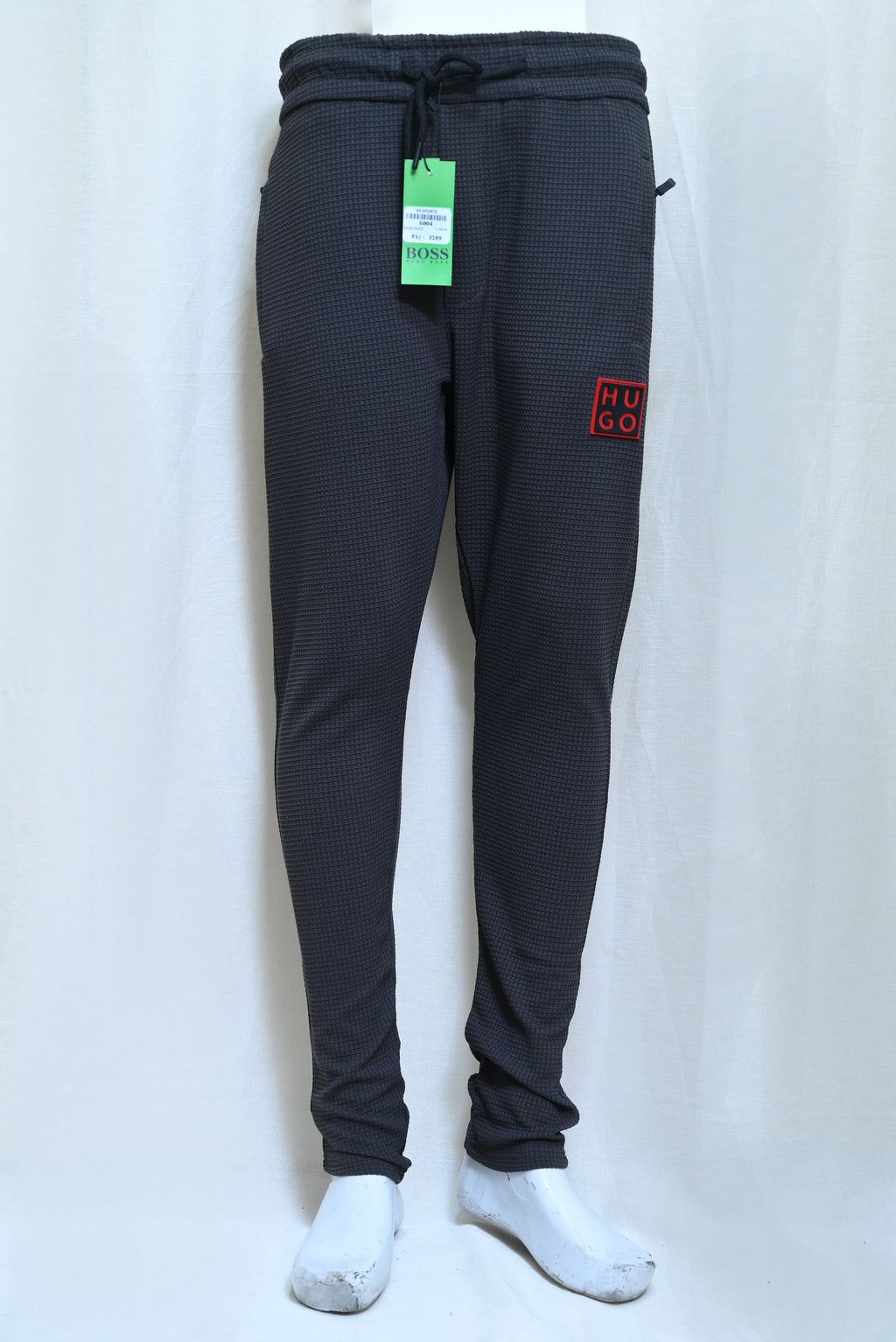 6004-Hugo Boss Men’s Premium Casual Trousers – Sleek Design & Upscale Comfort