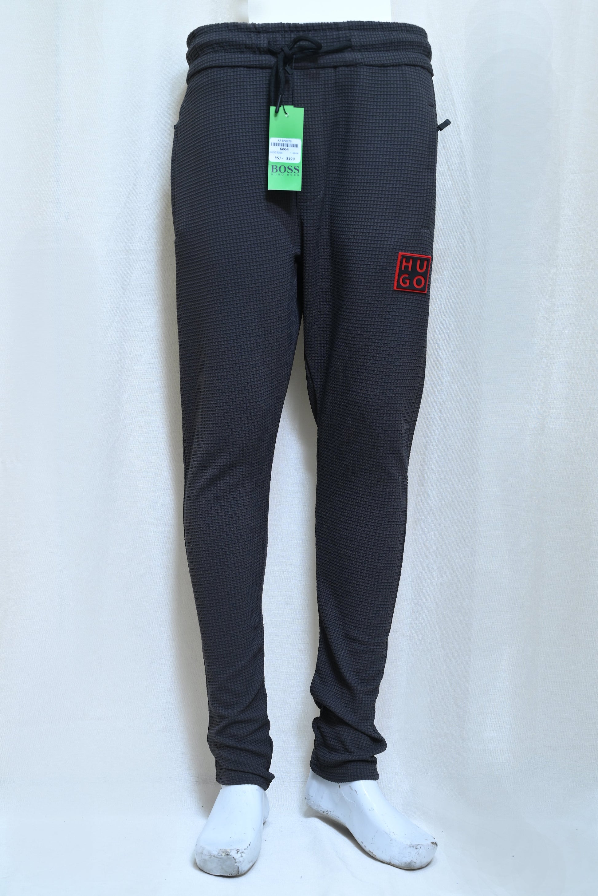 6004-Hugo Boss Men’s Premium Casual Trousers – Sleek Design & Upscale Comfort