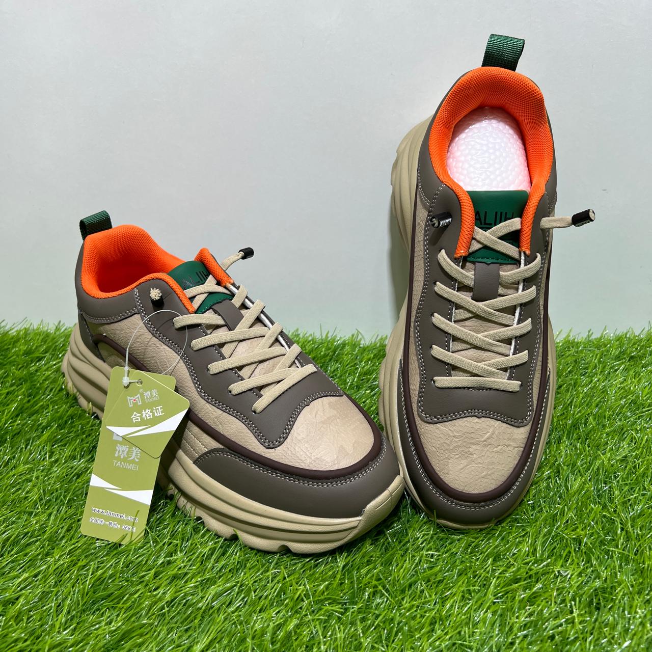 2301-Lightweight Imported Mesh Sneakers – Anti-Slip, Travel-Friendly & Stylish Streetwear Shoes