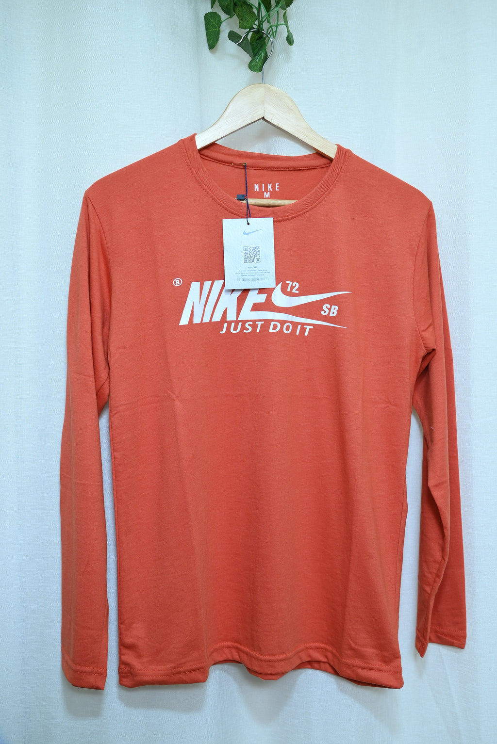 6102-Nike Men’s Full Sleeve Shirt – Dri-FIT Performance, Athletic Fit & Lightweight Comfort