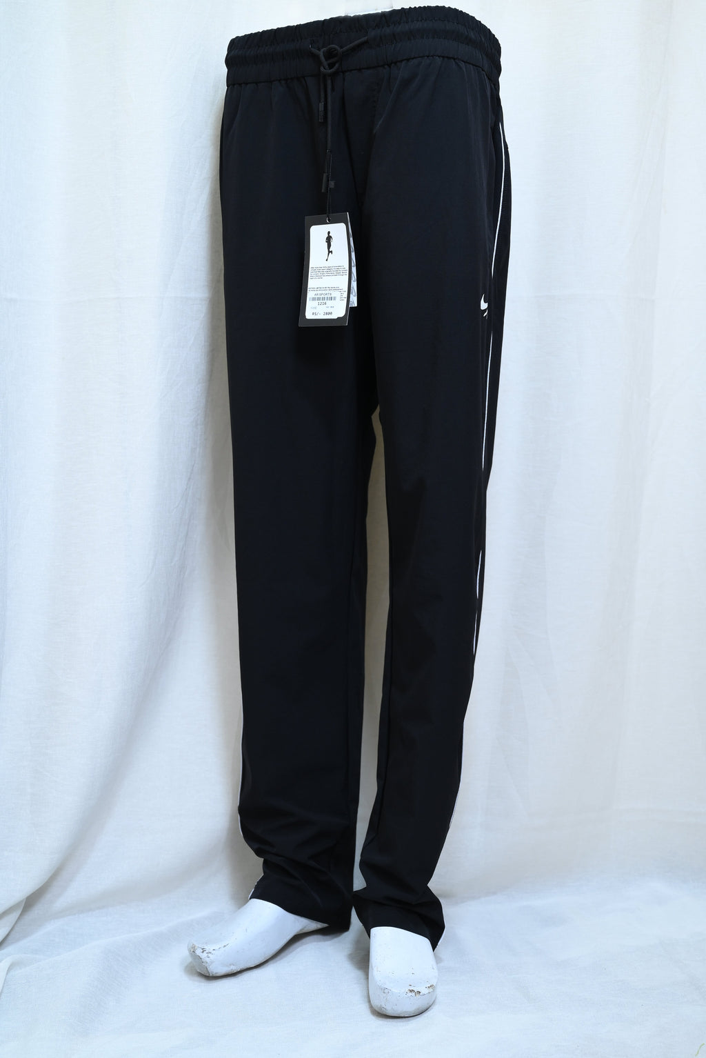 1216-From Desk to Dinner – The Lycra Air Pants That Do It All