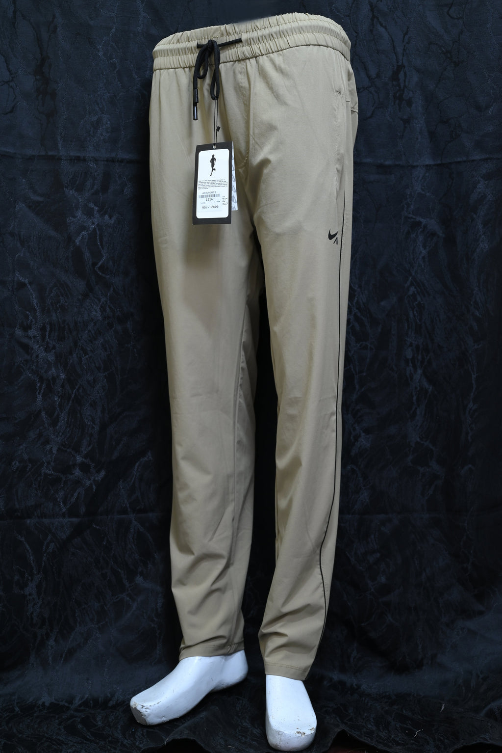 1216-From Desk to Dinner – The Lycra Air Pants That Do It All