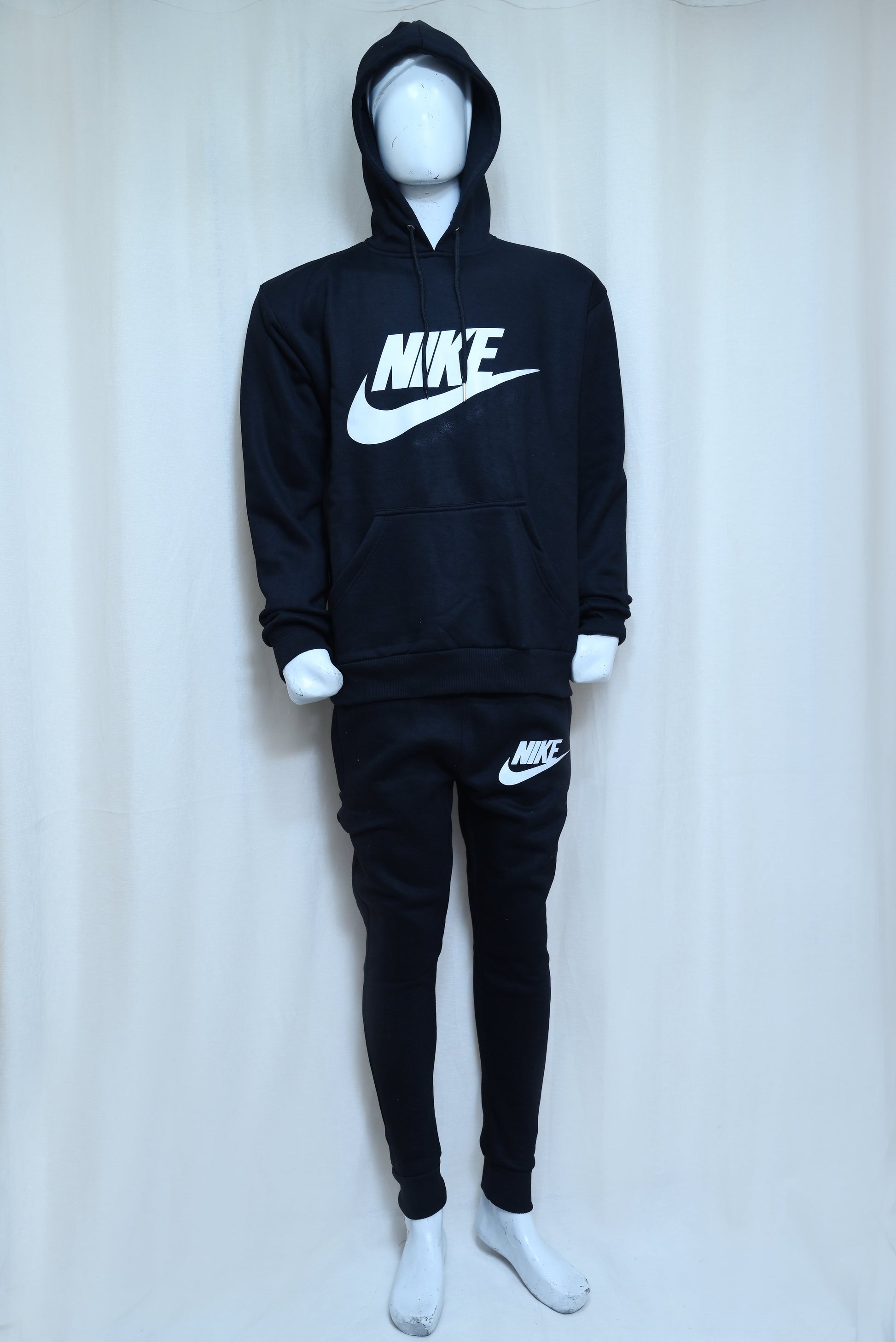 6208-Nike Men’s Cotton Fleece Tracksuit – Hoodie & Joggers Set | Comfortable & Stylish Activewear