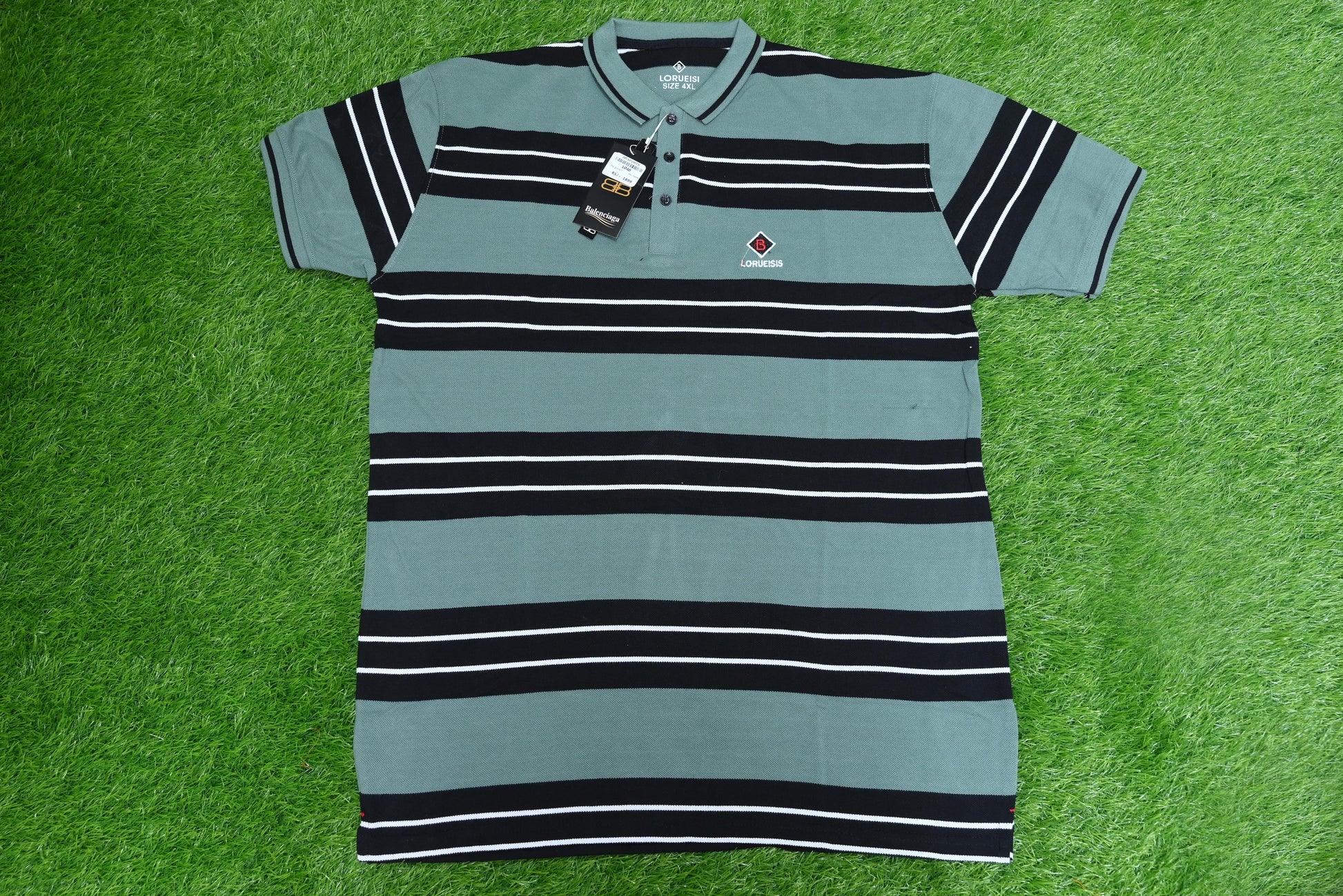 1040-Men’s Half Sleeve Cotton Shirt – Premium Fabric, Classic Design