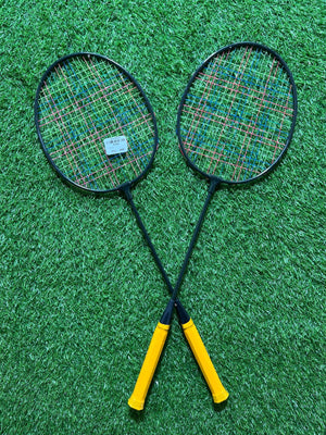 4501-Premium Badminton Racket – Lightweight Carbon Fiber Frame with G5 Grip