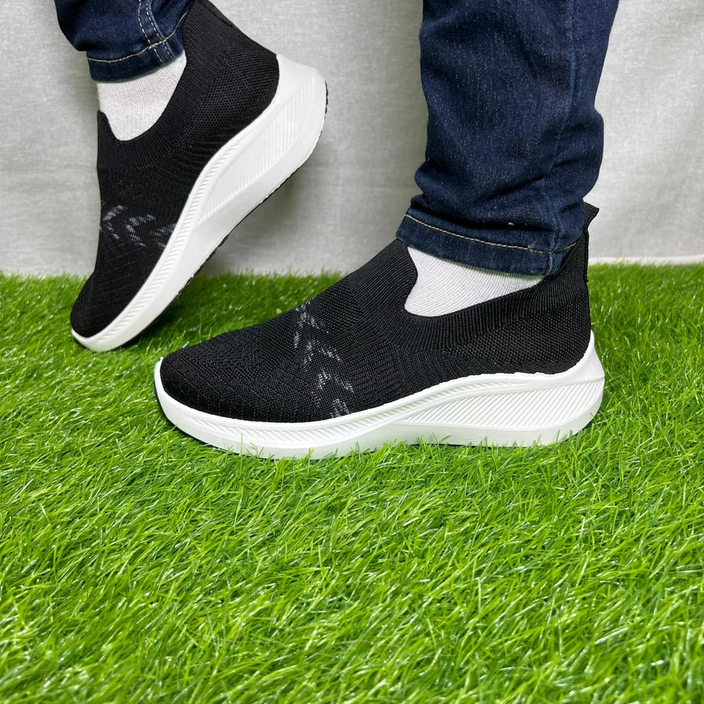 2315-Men’s Skechers Mesh Sneakers – Lightweight, Machine-Washable Urban Walking Shoes