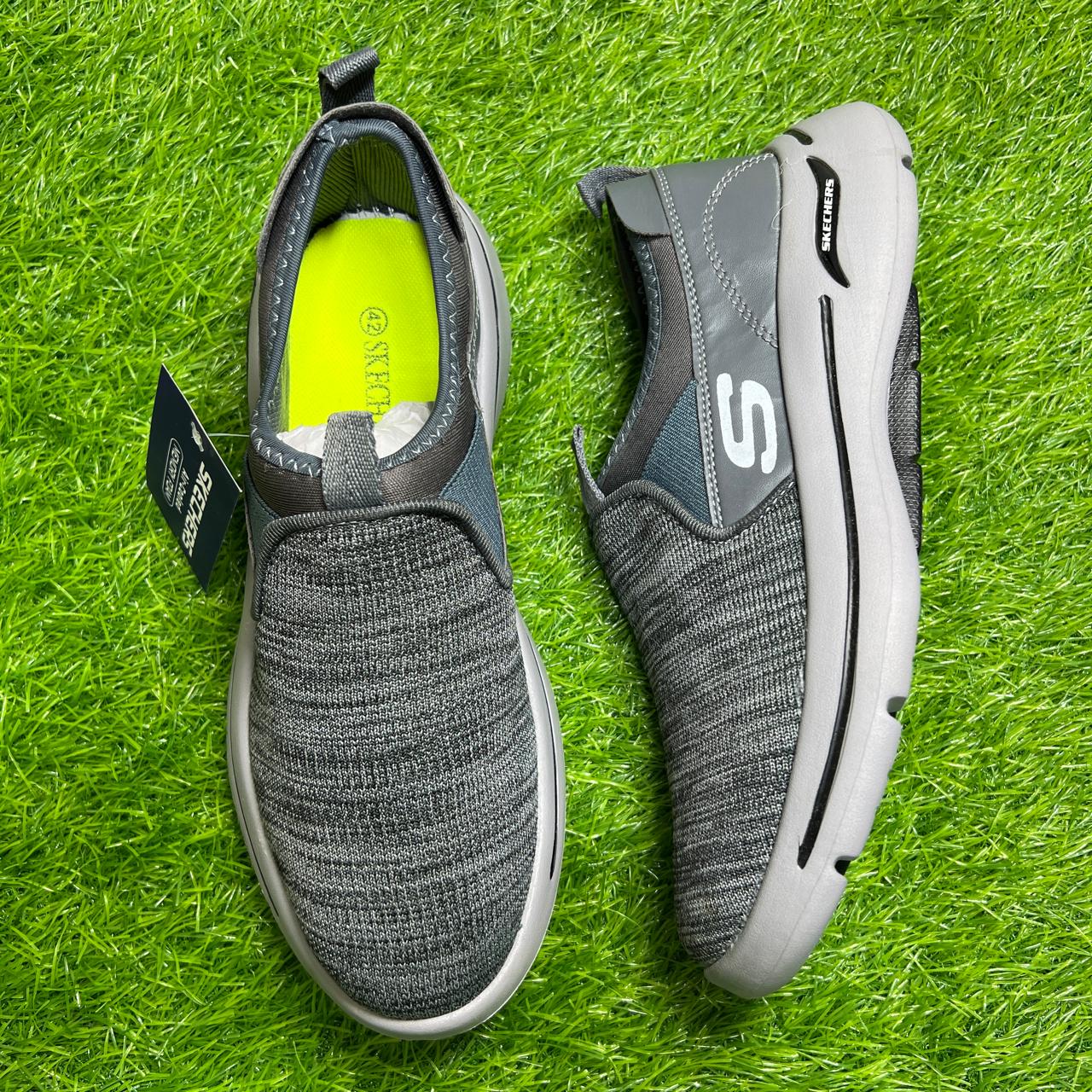 2321-Men's Urban Skechers – Lightweight, Breathable & Washable Everyday Walking Shoes