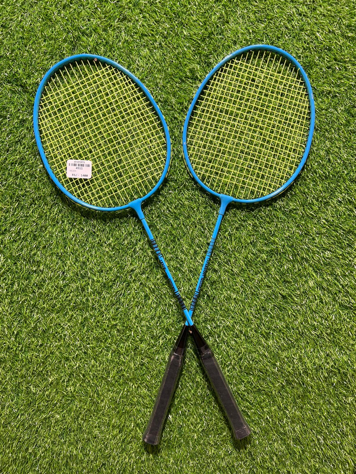 4511-Wilson Badminton Racket – Lightweight 5U, Carbon Fiber Frame, G5 Grip