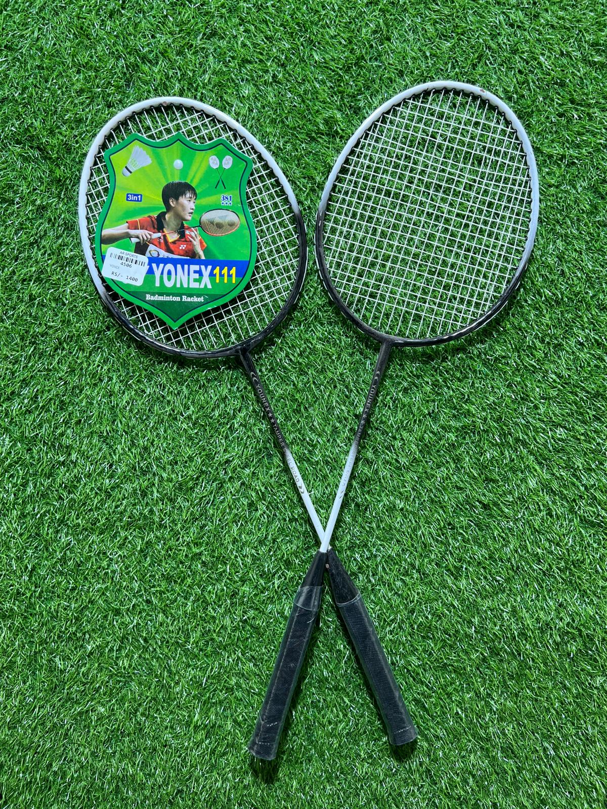 4506-Yonex Badminton Racket – Lightweight 5U, Carbon Fiber Frame, G5 Grip